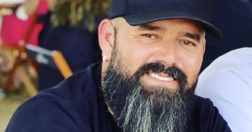 Cantor de forró Gisley Ribeiro morre após passar mal em show