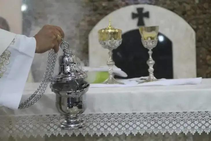 Conflito na paróquia Santo Antônio envolve arcebispo e padre Paulo