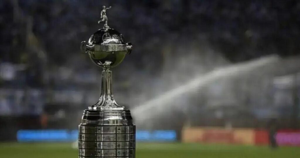 Conmebol acelera venda dos direitos de TV da Libertadores; SBT e Globo em disputa