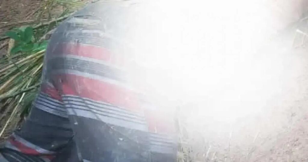 Corpo em decomposição é descoberto em terreno baldio na Bahia