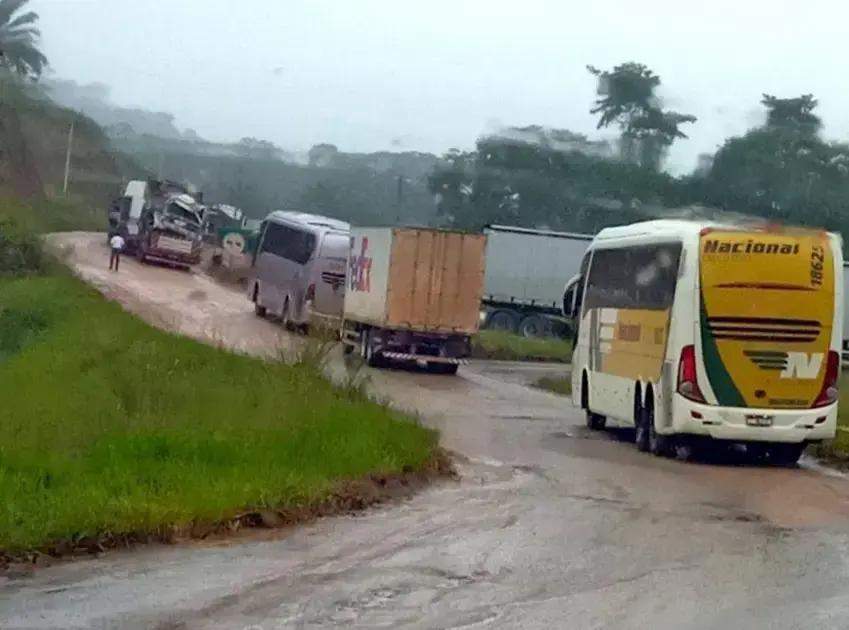 Desvio na BR-101: Como a Interdição Afeta o Tráfego na Região