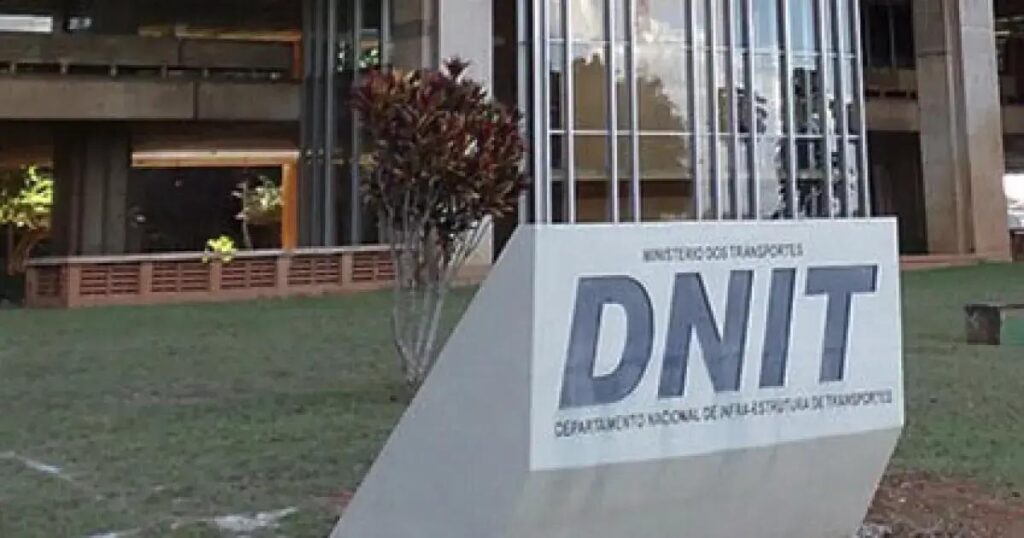 DNIT abre processo para supervisão de operações rodoviárias na Bahia
