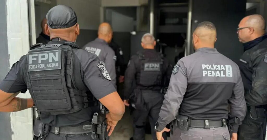 Força Penal Nacional realiza vistoria no presídio de Eunápolis