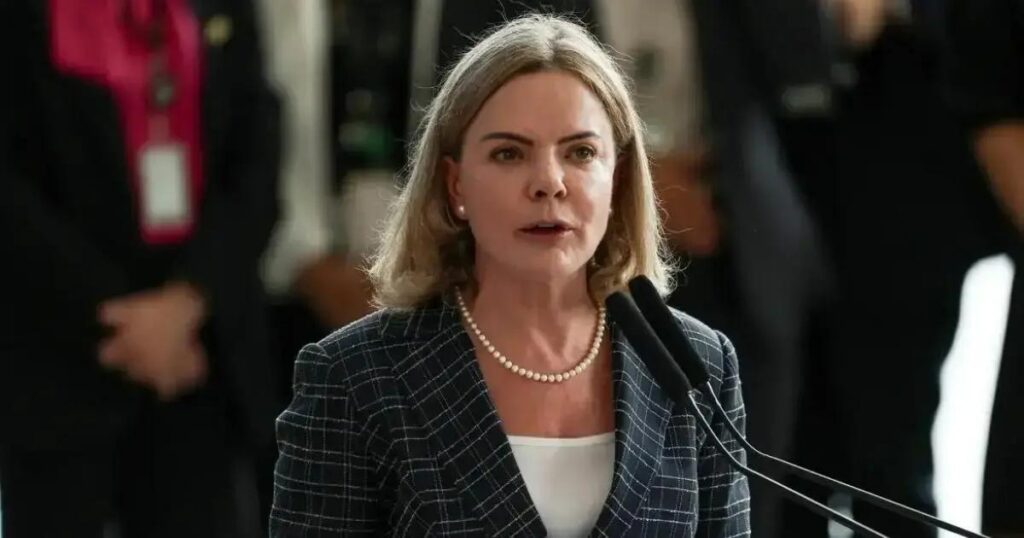 Gleisi Hoffmann propõe 5% de alíquota sobre investimentos isentos de IR