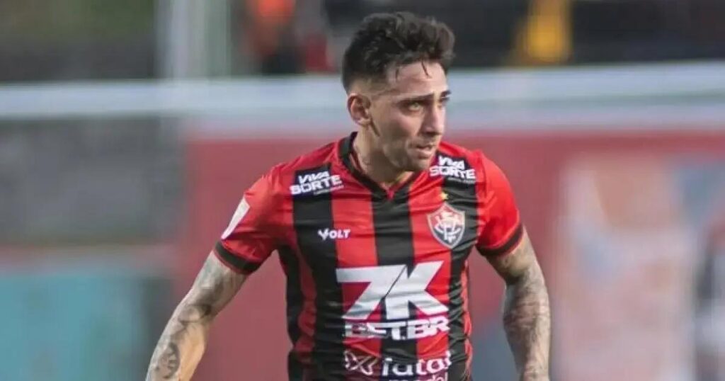 Gustavo Mosquito é mais um desfalque do Vitória por lesão