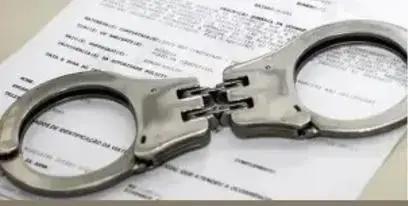 Homem com mandado de prisão em Camacã é capturado em Porto Seguro