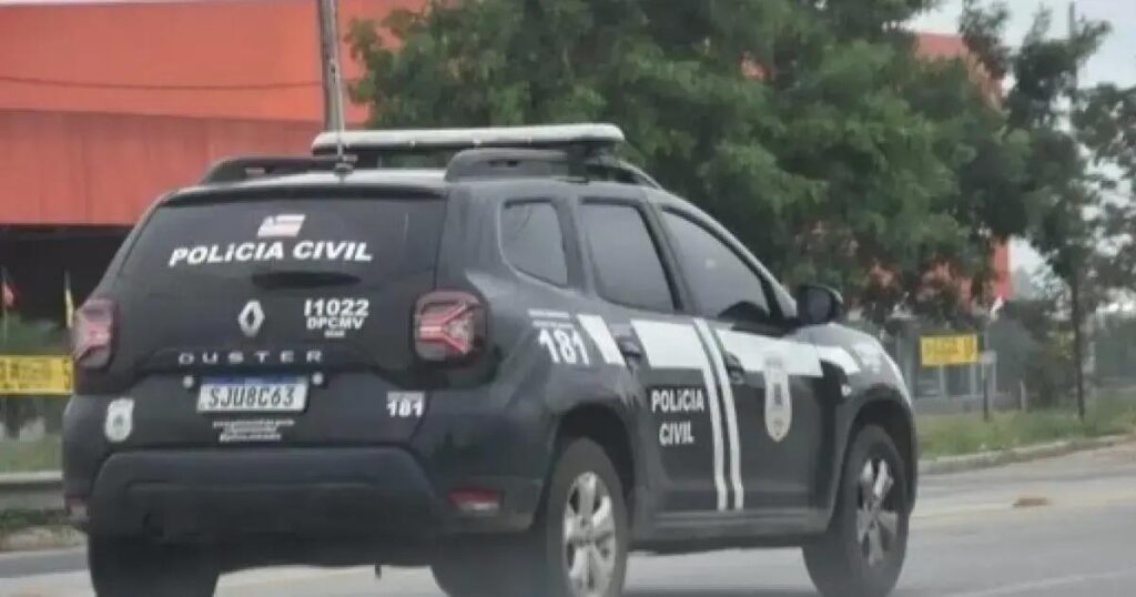 Homem com tornozeleira eletrônica é preso durante evento junino em Vitória da Conquista