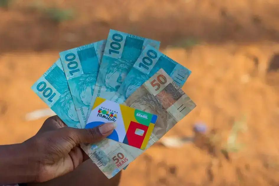 Impacto do Bolsa Família na Saúde e na Redução da Pobreza