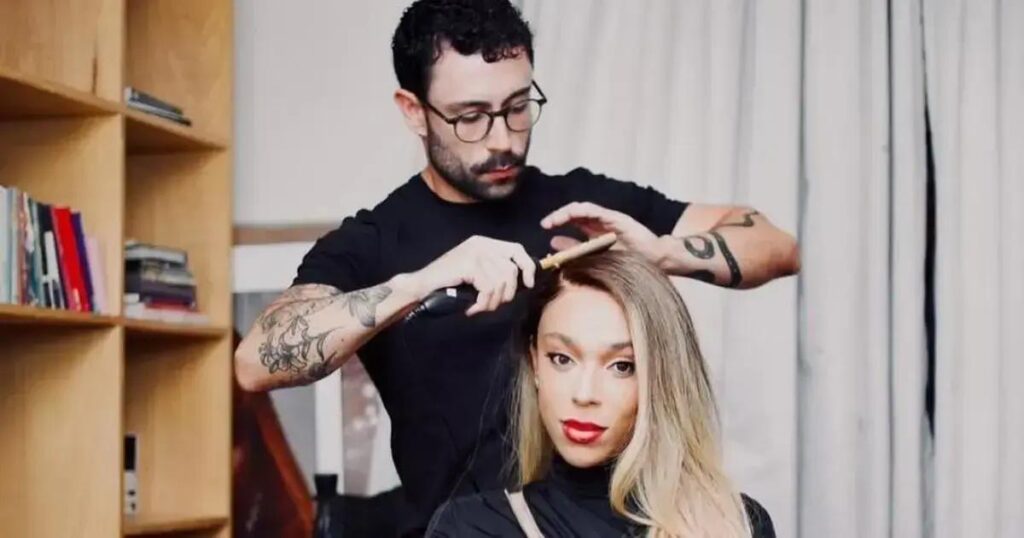 Impasse na Câmara: Acusação contra Erika Hilton por assessores maquiadores