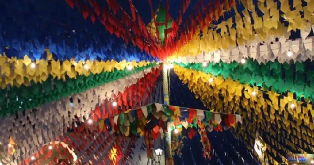 Investimentos de cidades baianas nas contratações de artistas para o São João 2025