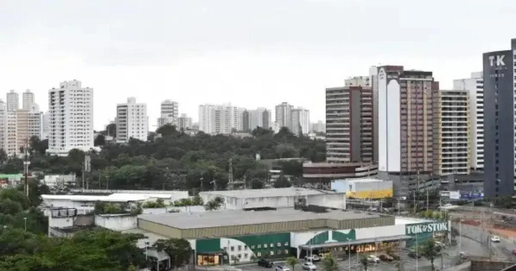 Litoral baiano: previsão de sol e chuva no fim de semana de junho
