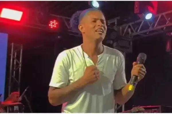 Lucca Makezi, ex-vocalista da Vitrine do Amor, morre em Itacaré