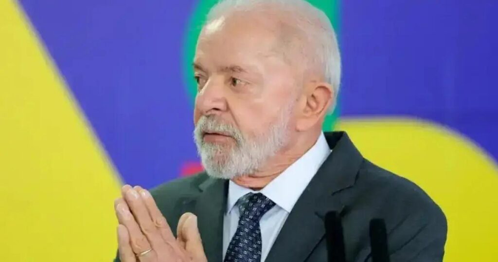 Lula anuncia possíveis mudanças no IOF e critica Eduardo Bolsonaro