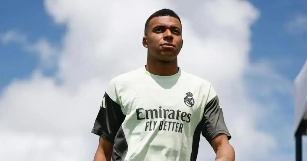 Mbappé aciona PSG por assédio moral e pede R$ 330 milhões em bônus