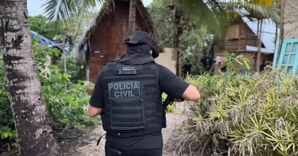 Megaoperação na RMS mira grupo criminoso e investiga mortes de jovens