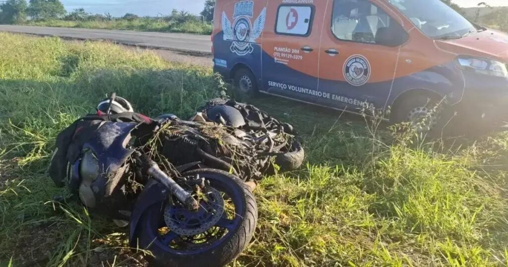 Motociclista morre após acidente na BR-324 entre Riachão e Nova Fátima