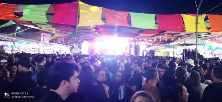 Natanzinho Lima encanta público na festa de aniversário de Itarantim