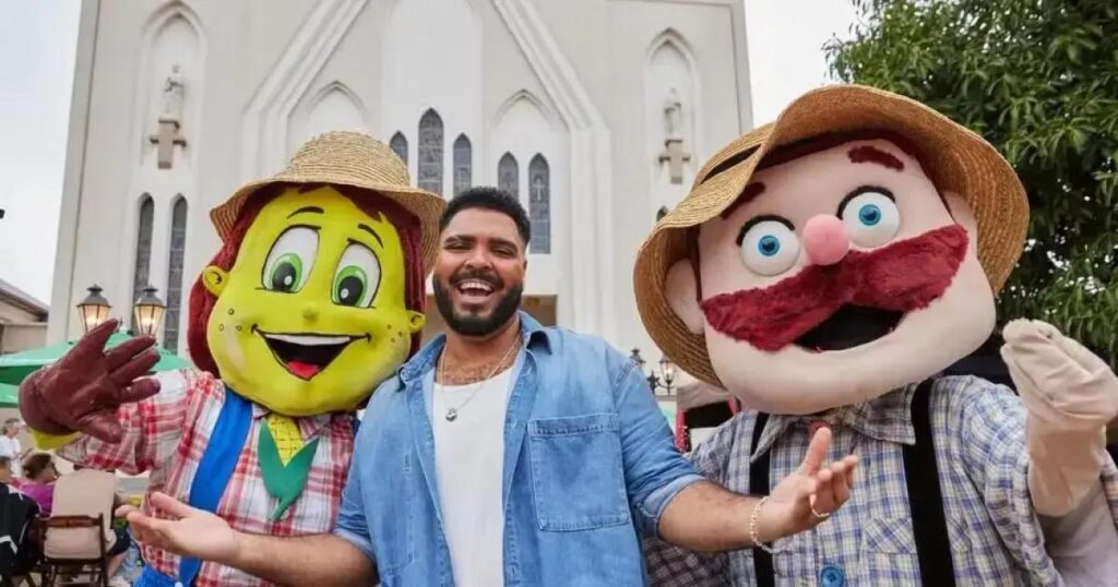 Paulo Vieira traz imersão na cultura brasileira com Avisa Lá Que Eu Vou