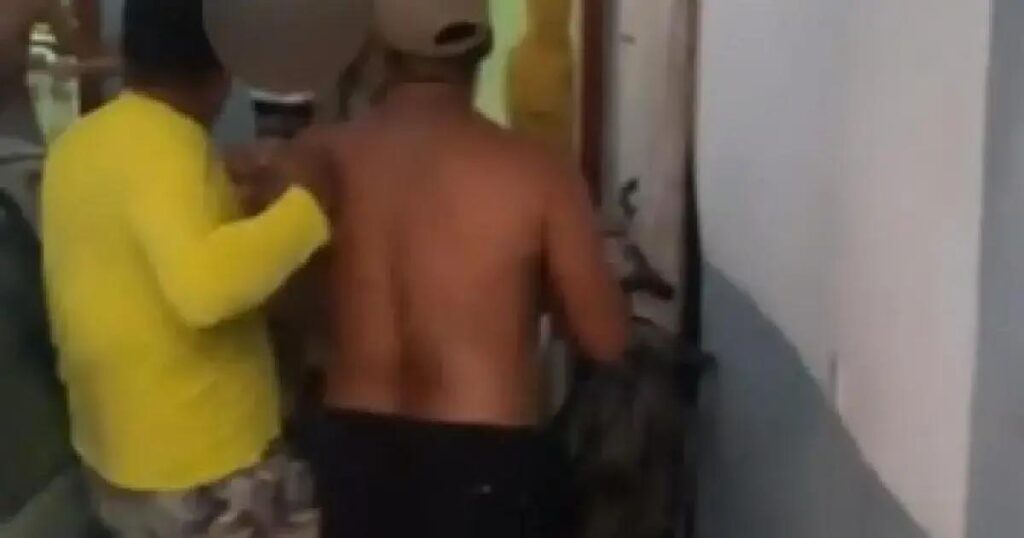 PMs feridos em confusão por som alto em Porto Seguro