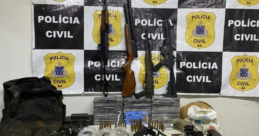 Polícia Civil realiza operação e apreende fuzis e drogas em Cafarnaum