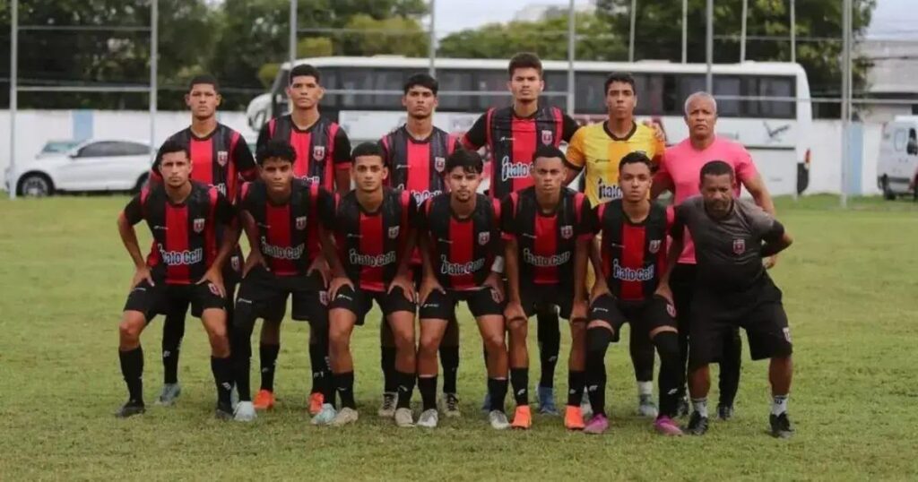 Presidentes de Clubes reprovam Exclusão do Teixeira de Freitas pela FBF