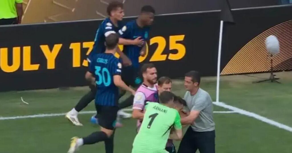 River Plate é eliminado da Copa do Mundo de Clubes em partida tumultuada