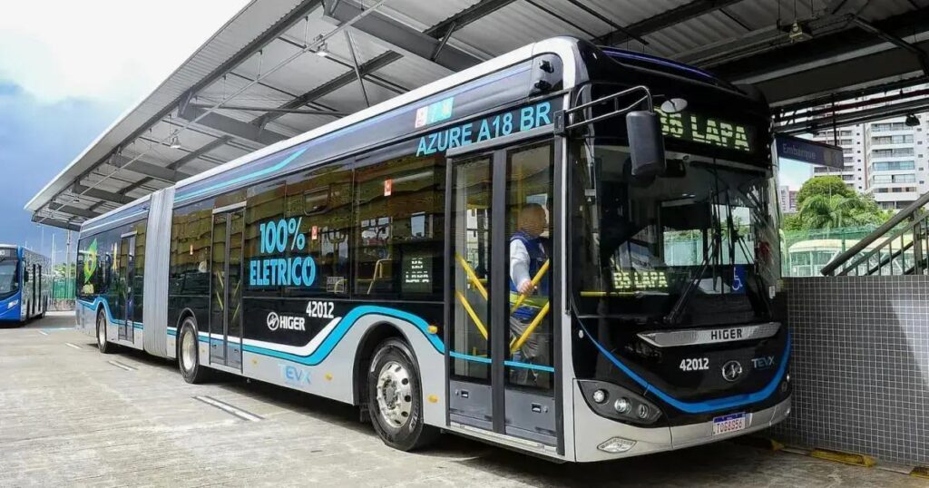 Salvador inova com testes de ônibus elétricos em linhas regulares