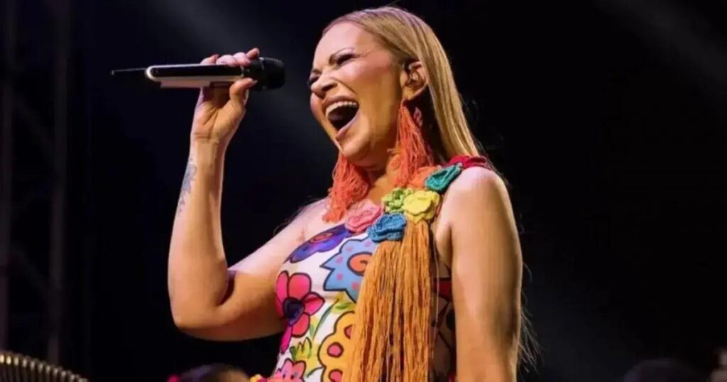 Solange Almeida é a artista feminina mais contratada no São João na Bahia