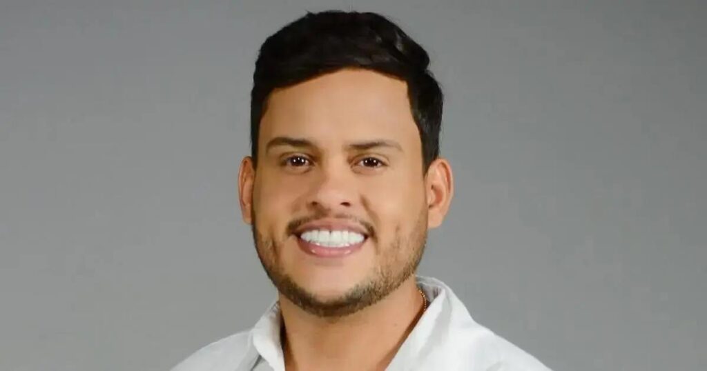 Thiago Aquino anuncia mais de 30 shows para os festejos juninos de 2025