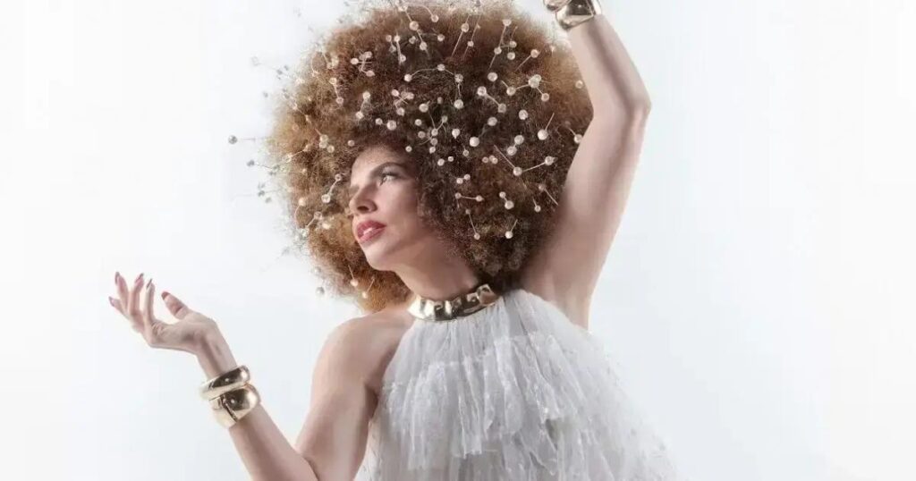 Vanessa da Mata volta à Bahia para show em Lauro de Freitas