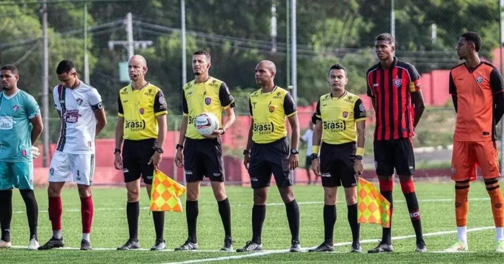 Vitória avança no Baianão Sub-20 apesar de derrota para Fluminense de Feira