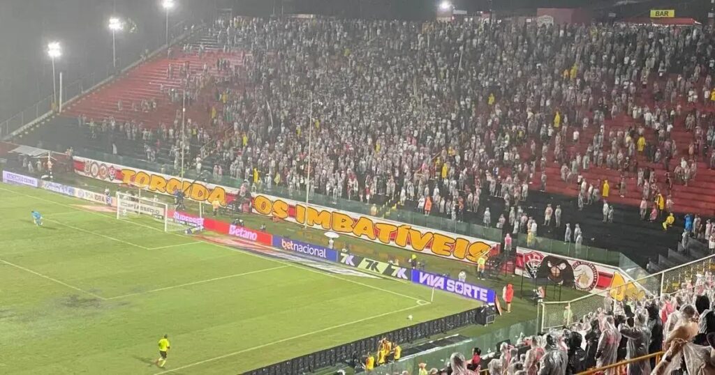 Vitória empata com o Cruzeiro e público é destaque na Série A