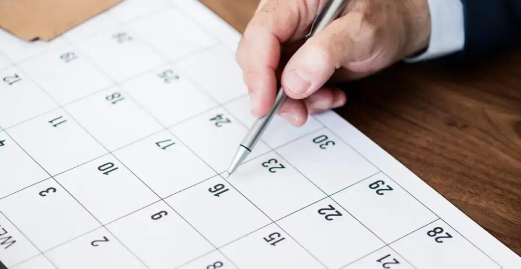 Agosto de 2025: Feriados municipais impactam calendário de trabalho