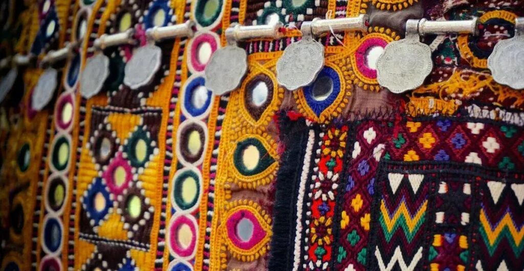 Artesanato movimenta bilhões e atrai a Geração Z: O que saber
