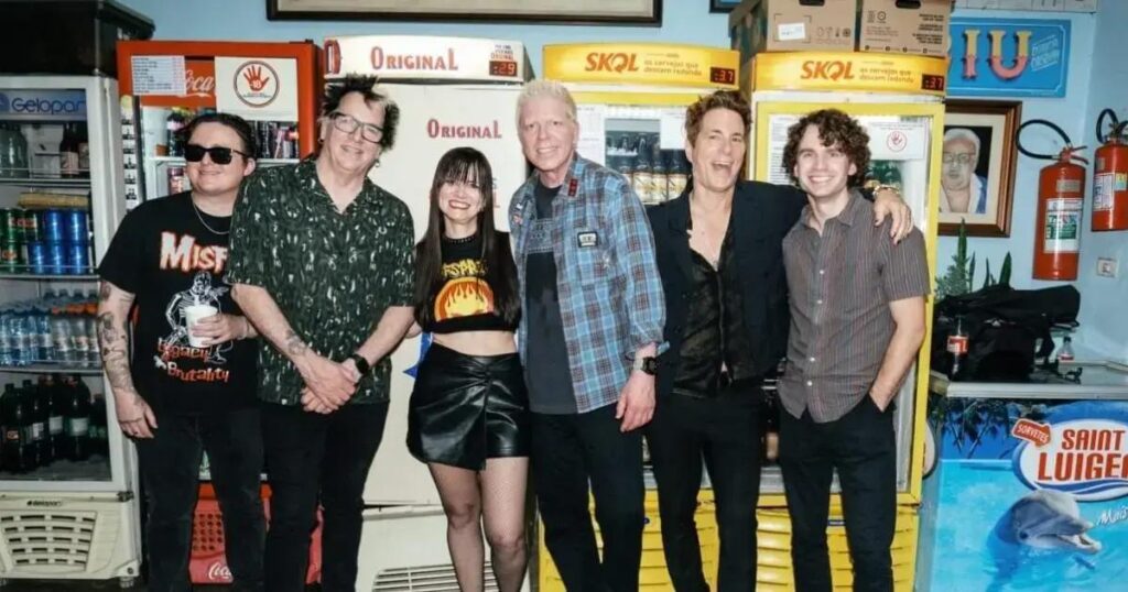 Banda The Offspring homenageia o Brasil com videoclipe em São Paulo e mais