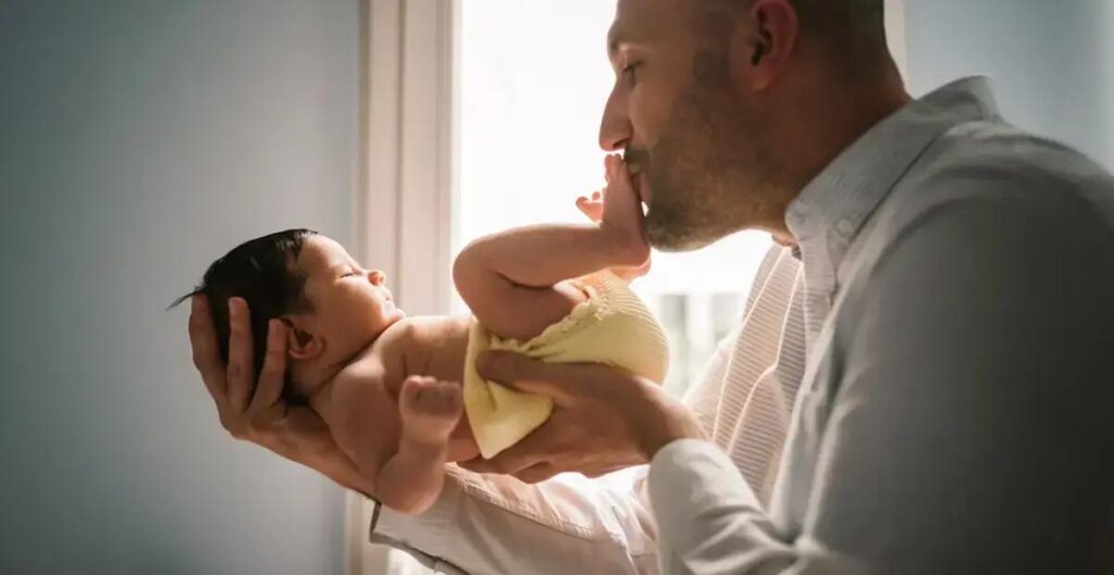 Brasil amplia licença-paternidade de 5 para 15 dias: Entenda as mudanças