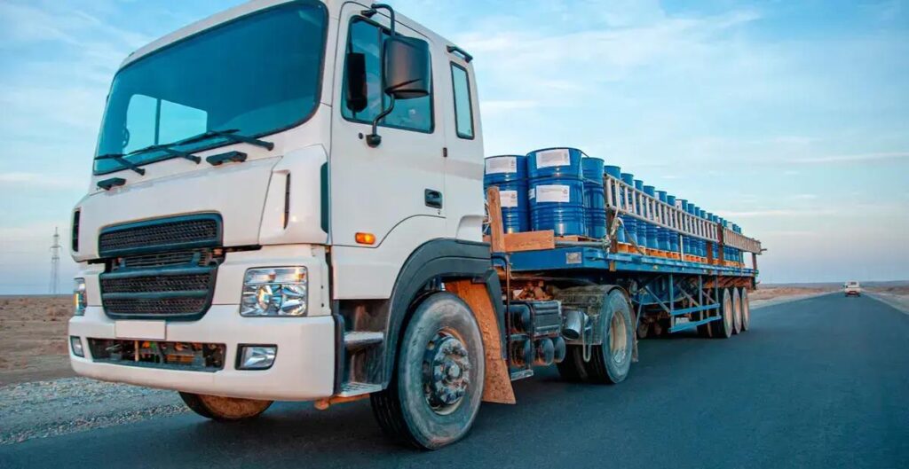 Caminhoneiros ganham mais espaço com ampliação do limite do MEI