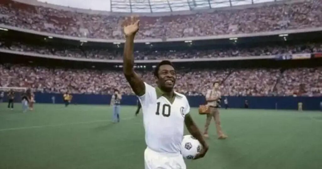 Cosmos retorna ao futebol profissional e disputará a terceira divisão dos EUA