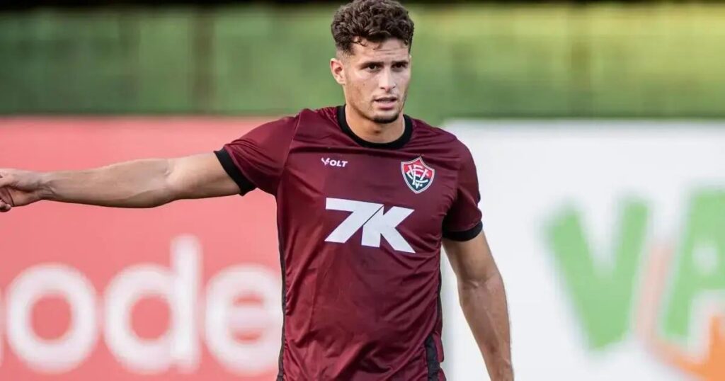 Estreantes e retornos do Vitória contra o Internacional no Brasileiro