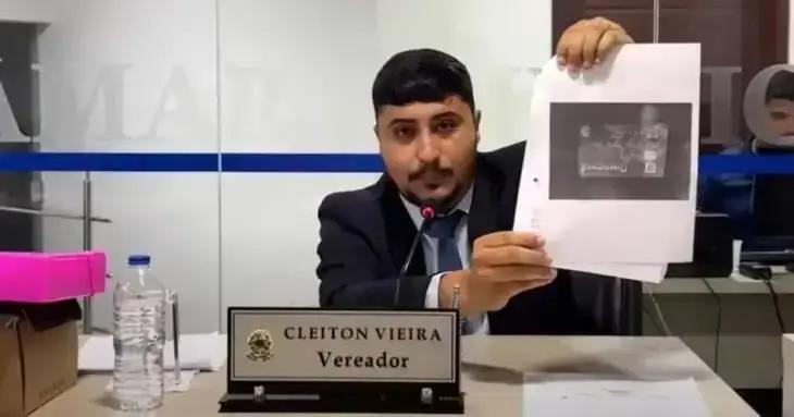 Justiça cassa vereador da Bahia por compra de votos com Pix