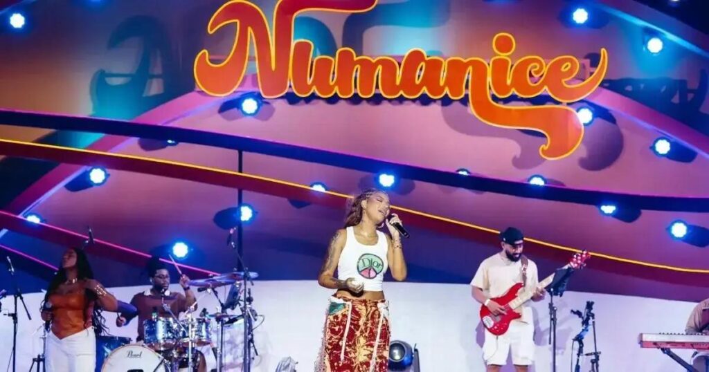 Ludmilla encerra turnê Numanice #3 em Salvador com show emocionante
