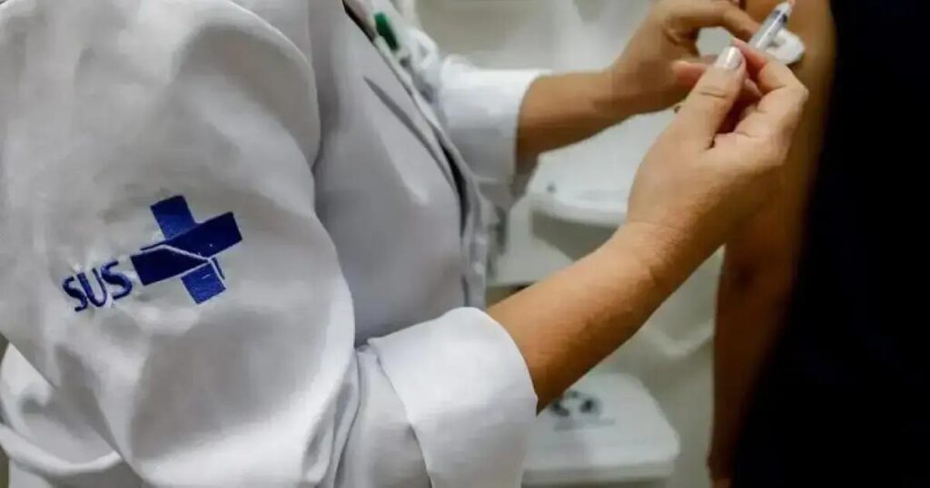 Lula sanciona lei para enfrentamento da infecção por HPV no Brasil