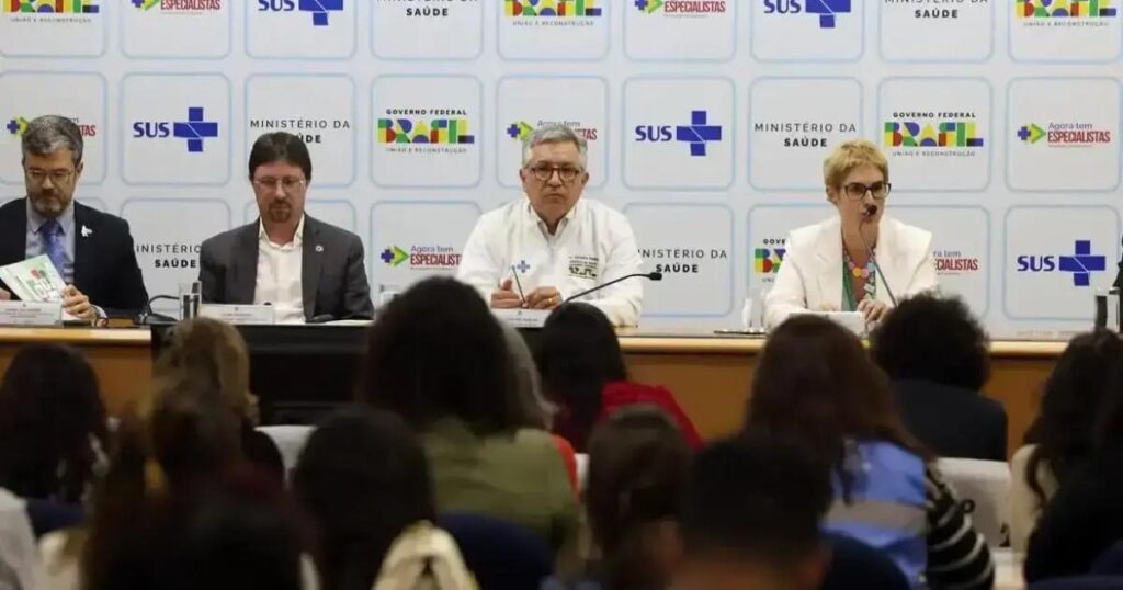 Ministério da Saúde abre 1,7 mil vagas no programa Agora Tem Especialistas