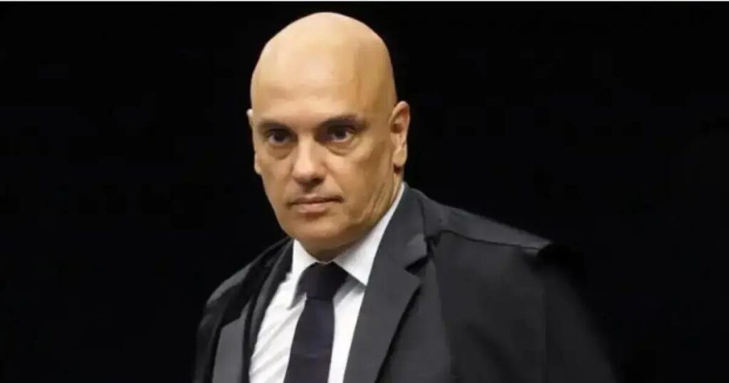 Moraes determina investigação sobre transações em dólar antes de tarifas de Trump