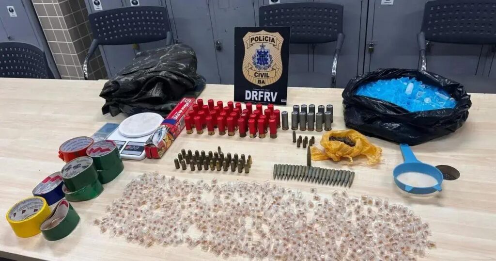 Polícia Civil realiza grande apreensão de drogas e munições em Lauro de Freitas
