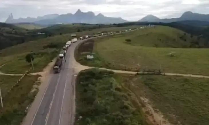 Rodovia é liberada após protesto indígena no sul da Bahia