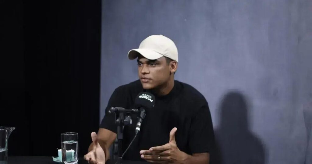 Sandro Filho conta como as dificuldades o levaram à política