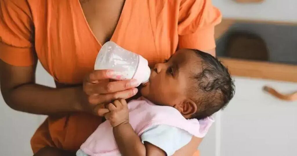 Saúde de crianças: interrupção da fórmula em Salvador gera preocupações