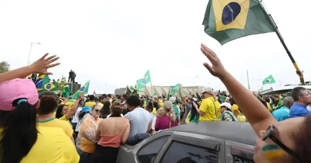 STF condena líder de acampamento golpista a 14 anos de prisão