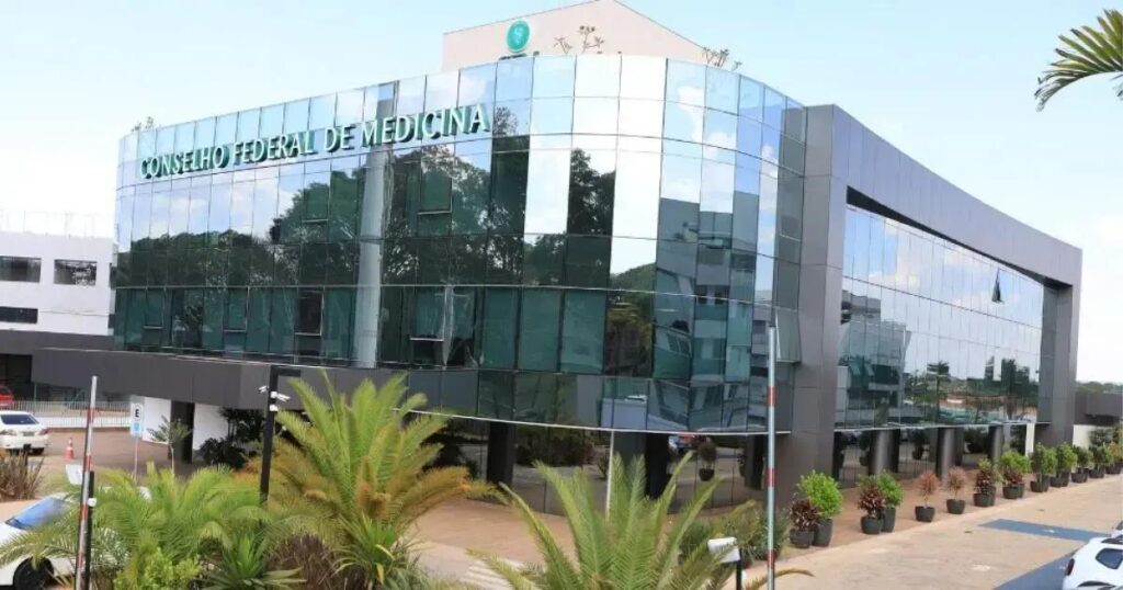 AGU defende resolução do CFM sobre atendimento a transgêneros no STF